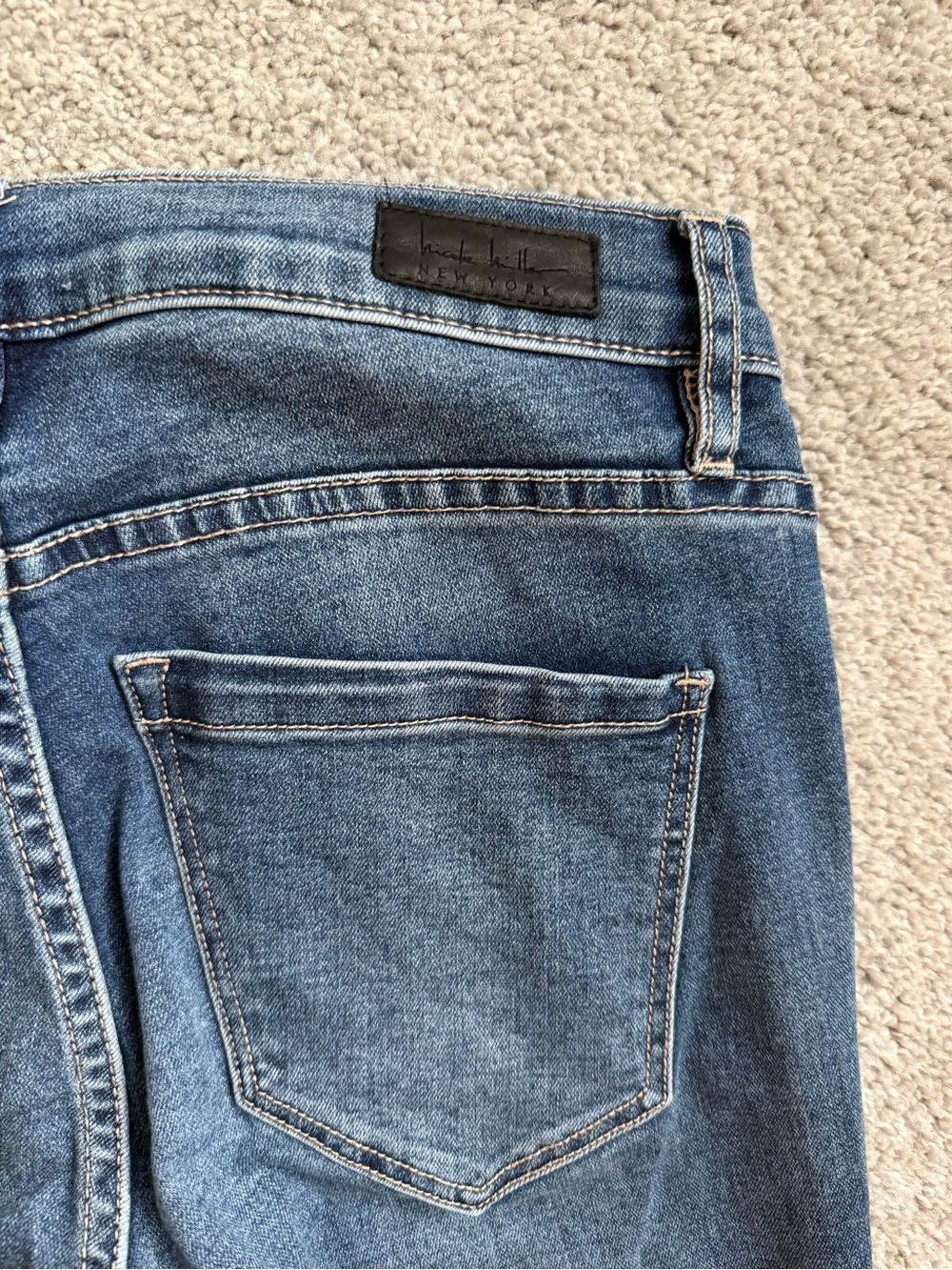 Nicole Miller Soho high rise ankle slim jeans rhinestone - Picture 5 of 7